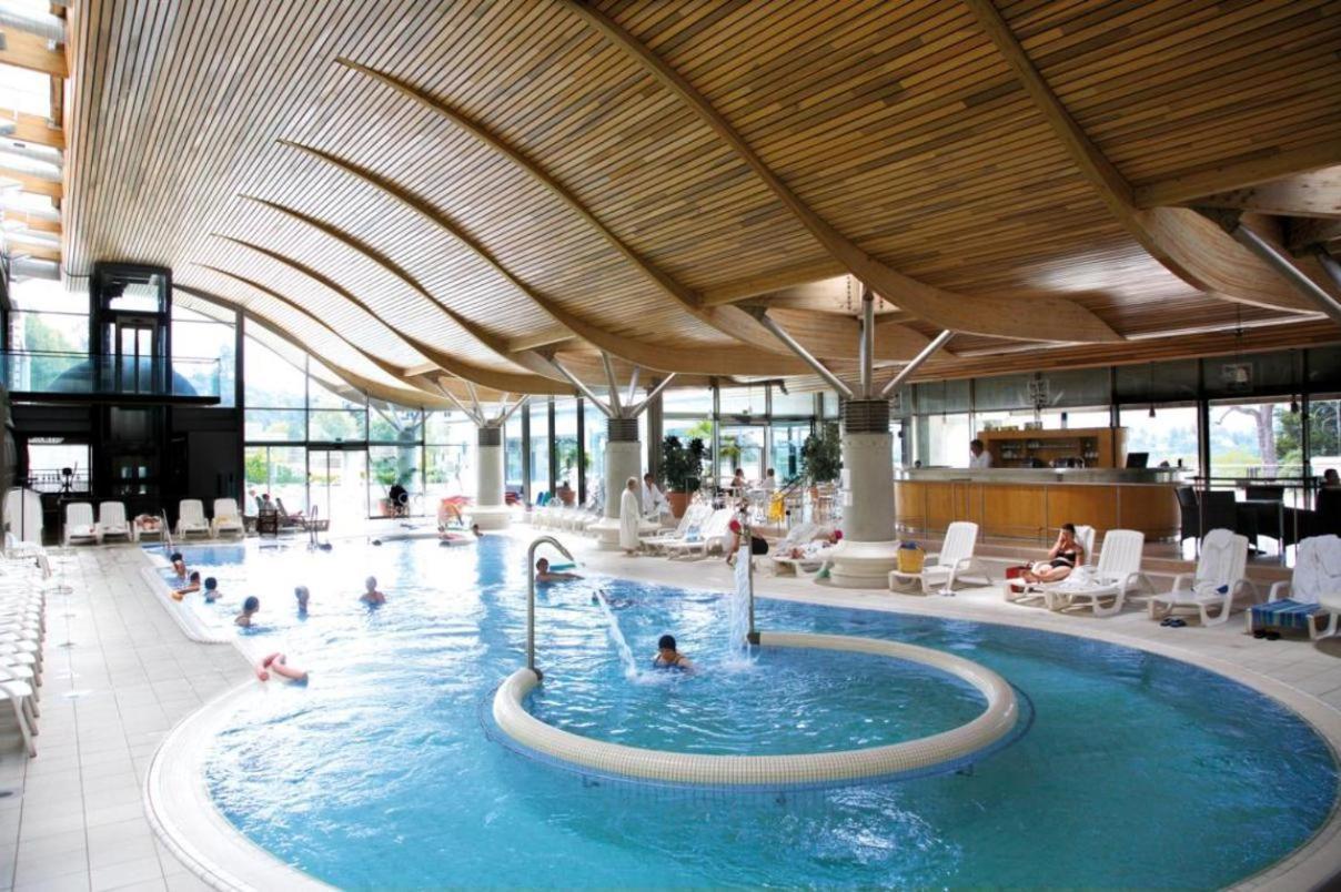 Le Beau Site Grand Hotel - Lovely Heritage Cocoon Aix-Les-Bains Central Park Esterno foto